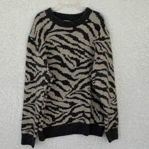 Zara Black and Cream Zebra Pattern Sweater size L